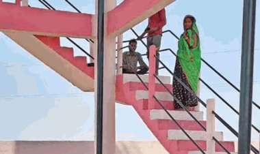 BIG NEWS: लाड़ली बहना योजना, नेटवर्क नहीं मिला तो पानी की टंकी पर चढ़कर रजिस्ट्रेशन, पढ़े-लिखे युवा भी कर रहे सहयोग, मामला- इस जिले का, पढ़े खबर