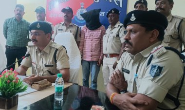 BIG NEWS: नीमच में गोल्ड लोन के नाम पर धोखाधड़ी,बैंक मेनेजर को ऐसे दिया झांसा,हुई रिपोर्ट,फिर केंट पुलिस आई एक्शन में,हुई इनकी गिरफ्तारी,तो मास्टरमाइंड पूर्व बैंककर्मी फरार, पढ़े ये खबर