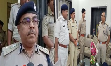 BIG NEWS: नवागत DIG मनोज कुमार सिंह पहुंचे नीमच, पुलिस व्यवस्था का लिया जायजा, त्योहारों को लेकर दिए ये निर्देश, खाकी के साथ नीमच जिला प्रेस क्लब ने भी किया स्वागत, मीडिया से चर्चा में कहीं ये बात...! पढ़े खबर