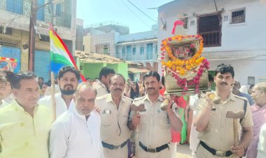 NEWS : भगवान महावीर की जयकारों के साथ बड़े ही ठाठबाट से निकला, महावीर जन्म कल्याणक वरघोड़ा, पढ़े खबर