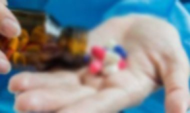 BIG NEWS: युवक ने गटकी ये दवां, तो बिगड़ी तबीयत, फिर जिला अस्पताल में उपचार, पर आज हो गई मौत, मामला- ग्राम केलूखेड़ा का, क्या है घटना...! पढ़े ये खबर