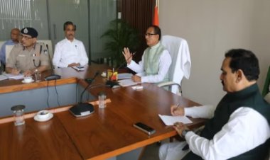 BIG NEWS : मदरसों पर MP सरकार की पैनी नजर, CM ने कहां- सर्वे कराओ,  कट्टरता पढ़ाने वाले संस्थानों पर करो कार्रवाई, पढ़े हाईलेवल बैठक से जुड़ी ये खबर