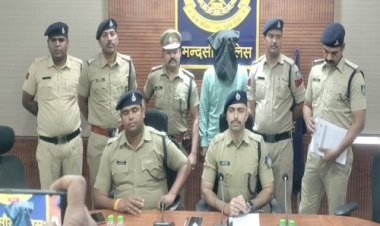 BIG NEWS: हत्या के आरोप में आजीवन कारावास, और आरोपी फरार, अंतर्राज्यीय मादक पदार्थ तस्कर भी घोषित, अब आरोपी शाहिद खान चढ़ा मंदसौर पुलिस के हत्थे, विशेष टीम ने किया गिरफ्तार, पढ़े खबर