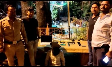 BIG NEWS: कोतवाली पुलिस की मंदिर के पास दबिश, फिर IPL सट्टे पर बड़ा खुलासा, लेपटॉप, कई मोबाइल और रजिस्टर जप्त, एक करोड़ से ज्यादा का हिसाब बरामद, सागर तो गिरफ्तार, अब तीन सटोरियों की तलाश, पढ़े खबर