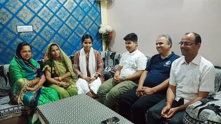BIG NEWS: भोपाल में तृतीय राष्ट्रीय युवा संसद का आयोजन, ग्राम खेड़ा की बेटी ने किया मध्य प्रदेश का प्रनिधित्व, प्रथम स्थान पर मारी बाजी, अब अल्प प्रवास पर पहुंची नीमच, पढ़े मनीष जोलान्या की ये खास खबर