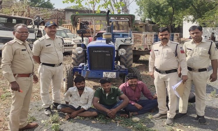 BIG NEWS: बाड़े में खड़ा ट्रैक्टर-ट्रॉली चोरी, किसान दौड़कर पहुंचा थाने, फिर हरकत में आई पुलिस, अब मिली सफलता, नीमच सिटी व जीरन के आरोपी गिरफ्तार, पढ़े ये खबर