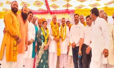 NEWS: नीमच जिले में यहां फूल माली समाज का सामूहिक विवाह सम्मलेन संपन्न, 15 से ज्यादा जोड़े बंधे परिणय सूत्र में, पढ़े खबर