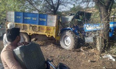 BIG NEWS : नीमच के बायपास पर सरपट दौड़ता ट्रेक्टर,फिर अचानक हुआ ये हादसा,जिसमे चली गई बरखेड़ा के किसान की जान,पढ़े खबर
