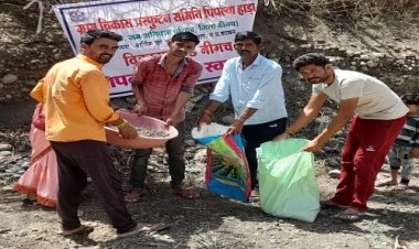 NEWS: आकांक्षा वेलफेयर फाउंडेशन एवं प्रस्फुटन समिति के सदस्य पहुंचे ग्राम पिपलिया हाड़ा, घंटों चलाया ये अभियान, ग्रामीणों को भी किया जागरूक, पढ़े खबर