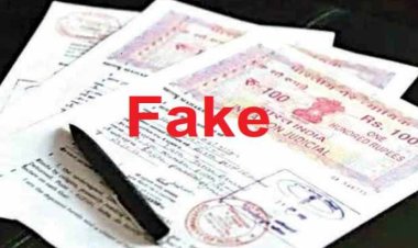 OMG ! जमीन दिलवाने का लालच, झांसे में आई महिला, धोखे से रजिस्ट्री, और हड़पा ये सब, अब अधिकारीयों तक पहुंची शिकायत, कलेक्टोरेट के पीछे दुकान में बड़ा खेल, नीमच के पप्पू और लंबे-लंबे सेठ जी का नाम आया सामने, क्या मंदसौर की विधवा को मिलेगा इंसाफ...! पढ़े ये खबर