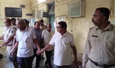 BIG NEWS: नीमच नगर पालिका पाइप घोटालाकांड, न्यायालय ने सुनाया बड़ा फैसला, कईयों को सुनाई सजा, तो इन्हें भरना होगा जुर्माना, ये कर्मचारी भी शामिल, क्या है पूरा मामला...! पढ़े ये खबर