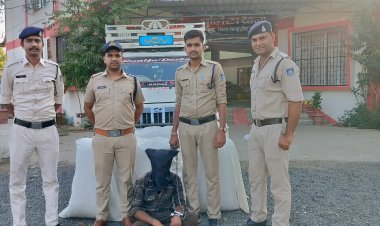 NEWS : काचरिया चौपाटी, और नारायणगढ़ पुलिस की चौकड़ी, पिकअप को रोका, तलाशी में नशे की बड़ी खैप बरामद, तस्कर मानसिंह भी गिरफ्तार, कहां से कहां हो रही थी स्मगलिंग, पढ़े ये खबर