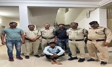 BIG NEWS: शराब तस्कर ओमप्रकाश रठाजना,पांच सालो से फरारी में, ईनाम भी 5000,फिर जीरन पुलिस ने यू निकाला इसे ढूंढ,अब सलाखों के पीछे, पढ़े ये खबर