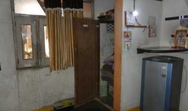 BIG NEWS: मंदसौर जिले का गांव बरखेड़ा पंथ,अल सुबह गांव में पुलिस ही पुलिस,फिर शुरू हुई मादक पदार्थ की तलाशी,मचा हड़कंप, पढ़े ये खबर