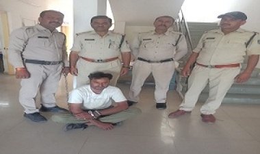 BIG NEWS: हजारों का इनाम, और सालों से फरार, जावद-जीरन थाने में कई मामले दर्ज, अब इस थाने की पुलिस की तलाऊ गांव में दबिश, आरोपी गिरफ्तार, पढ़े ये खबर