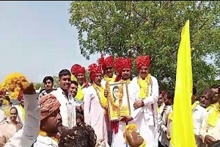 NEWS : लोकमाता अहिल्यादेवी होल्कर जन्म जयंती पर रूपावास में निकली धनगर समाज भव्य वाहन रैली, हुआ फूलो से स्वागत, पढ़े खबर