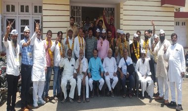 NEWS: आम आदमी पार्टी की अहम बैठक संपन्न, नवनियुक्त पदाधिकारियों का किया सम्मान, तो इन्होंने किया सम्बोधित, पढ़े खबर