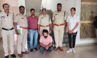 BIG NEWS: तस्करी का मामला, और आरोपी फरार, फिर नीमच पुलिस की इस राज्य में दस्तक, अब जगदेव चढ़ा हत्थे, इस प्राइवेट वाहन ने किया कमाल, पढ़े ये खबर