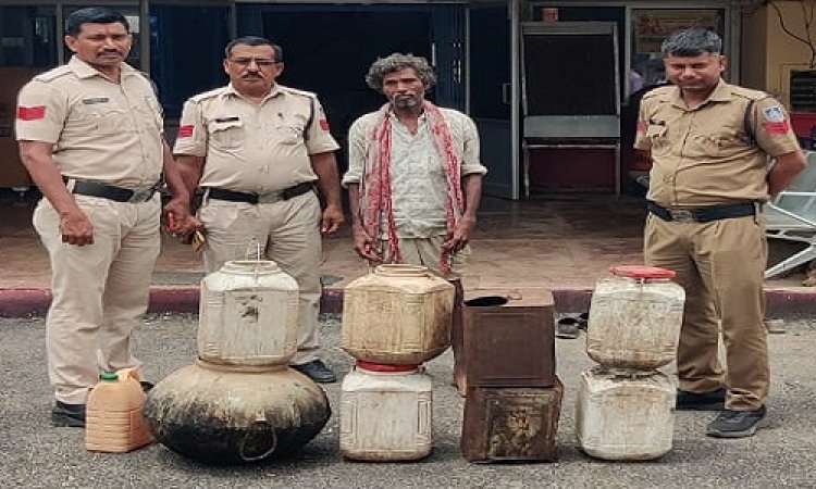 BIG NEWS: सिंगोली पुलिस की ताल गांव में दबिश, और धराया आरोपी पन्ना, तलाशी में मिला 5 लीटर कच्चा नशा, तो ये सब भी किया जप्त, पढ़े खबर