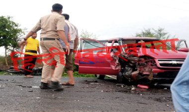 BIG BREAKING : पिपलियामंडी-मनासा रोड़ पर सड़क हादसा, चचौर निवासी युवक की गई जान, तो दूसरा गंभीर घायल, कैसे हुआ हादसा...! पढ़े ये खबर