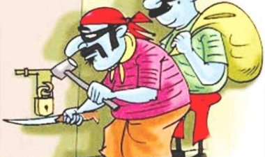 BIG BREAKING: घर में परिवार के लोग, फिर भी दबे पांव चोरों की दस्तक, सोने-चांदी के आभूषणों सहित नगदी पर हाथ साफ, रतनगढ़ थाने में हुई शिकायत, तो पहले पहुंची पुलिस, फिर आई FSL और डॉग स्क्वायट की टीम, वारदात इस गांव की, पढ़े ये खबर