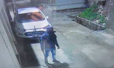 BIG NEWS: घर में सौ रहा परिवार, पीछे से चोरों की दस्तक, इनके सिरहाने से निकाली चाबी, फिर दें दिया इस वारदात को अंजाम, सुबह होते ही अंबालाल के उड़े होश, घटना का CCTV आया सामने, डीकेन चौकी भी पहुंची शिकायत, पढ़े संजय नागोरी की खबर