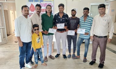 NEWS: अता-ऐ-हुसैन कमेटी शामगढ़ की बड़ी पहल, ईमाम हुसैन की याद में रक्तदान शिविर का आयोजन, इतने यूनिट रक्त प्राप्त, पढ़े कैलाश विश्वकर्मा की खबर