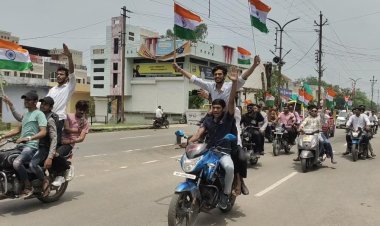 NEWS: कारगिल दिवस, हिंदू छात्र सेना ने रिटायर्ड फौजियों का किया सम्मान, तिरंगा रैली भी निकाली, पढ़े खबर