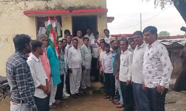 NEWS: मणिपुर में बर्बरता, प्रधानमंत्री की चुप्पी से बड़ा जनाक्रोश, ब्लॉक कांग्रेस रतनगढ़ ने सौंपा राष्ट्रपति के नाम ज्ञापन, पढ़े खबर