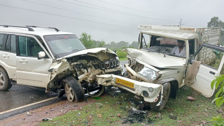 BIG BREAKING : स्कॉर्पियों-पिकअप में जोरदार भिड़ंत, दोनों वाहन हुए क्षत्रिग्रस्त, हादसा नीमच-सिंगोली रोड़ का, पढ़े ये खबर
