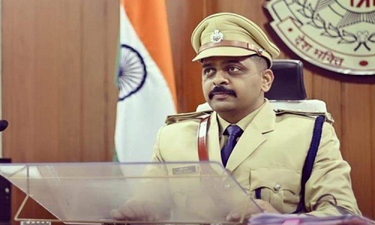 BIG NEWS: बाबा महाकाल की शाही सवारी, जब युवक ने की टिप्पणी, तो एक्शन में आई पुलिस, अब आरोपी गिरफ्तार, क्या है पूरा मामला...! पढ़े ये खबर