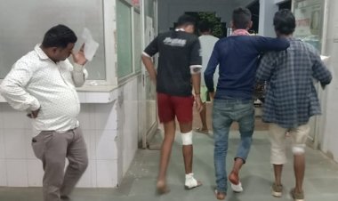 BIG NEWS: अपनी धून में जाते बाइक सवार युवक, बख्तूनी गांव आते ही घटी ये घटना, तीनों गंभीर घायल, पहले मनासा, फिर जिला अस्पताल रैफर, पढ़े मनीष जोलान्या की खबर