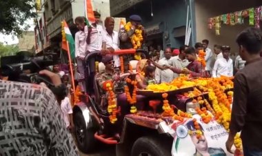 NEWS: इंडियन आर्मी से सेवानिवृत्त होकर लोटे जवान, लोड़किया फंटे पर लोगों ने किया भव्य स्वागत, पढ़े खबर