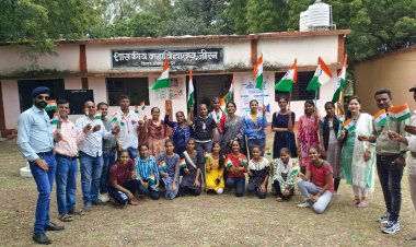 NEWS: आजादी का अमृत महोत्सव, जीरन शासकीय महाविद्यालय की छात्राओं ने निकाली तिरंगा रैली, वीरों का सम्मान व रांगोली सहित पोस्टर प्रतियोगिता का भी आयोजन, पढ़े खबर