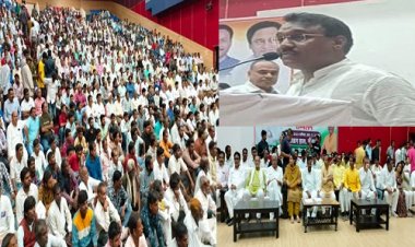 BIG NEWS: कांग्रेस को मजबूत करने का उद्देश्य, नीमच में जिला स्तरीय कार्यकर्ता सम्मेलन संपन्न, दिग्गज नेताओं ने चुनाव से पहले इनमे किया ऊर्जा का संचार, पूर्व मंत्री कमलेश्वर पटेल ने भाजपा सरकार पर साधा निशाना, पढ़े खबर