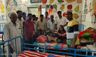 NEWS: रतनगढ़ में कांग्रेस कार्यकर्ताओं ने मनाई राजीव गांधी की जयंती, शासकीय अस्पताल पहुंच किया ये कार्य, पढ़े खबर