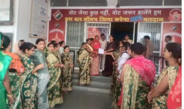 NEWS : मानदेय वृद्धि सहित अन्य घोषणाएं, अब आंगनवाड़ी कार्यकर्ता-सहायिका नाराज, रैली निकाल पहुंची कलेक्टर कार्यालय, CM शिवराज के नाम डिप्टी कलेक्टर किरण आंजना को सौंपा ज्ञापन, पढ़े खबर 