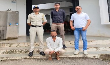 NEWS: माननीय न्यायालय ने जारी किया वारंट, तो हरकत में आई रामपुरा पुलिस, फिर मुखबीर की सुचना पर यहां दबिश, वरदीचंद गिरफ्तार, पढ़े ये खबर