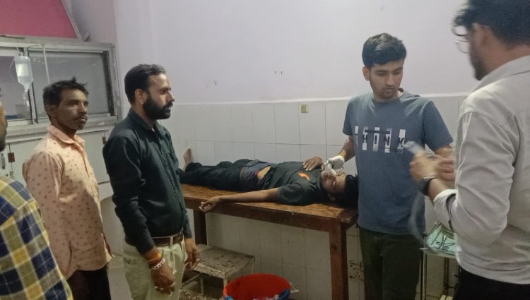 OMG ! आमलीखेड़ा के युवक ने उठाया ये खौफनाक कदम, गंभीर हालत में मनासा से जिला अस्पताल रैफर, परिजनों ने किया बड़ा खुलासा, पढ़े मनीष जोलान्या की खबर