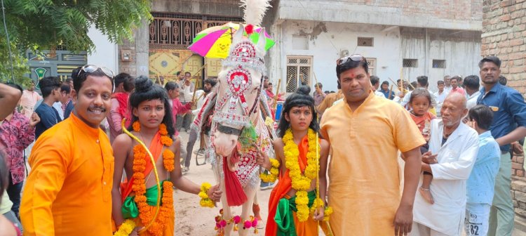 NEWS : लव कुश जयंती की ऐसी धूम,जिसने देखा रह गया दंग,मनासा में निकला आकर्षक चल समारोह,आखिर कुशवाह समाज की क्या है ये परम्परा? पढ़े मनीष जोलानिया ये खास खबर