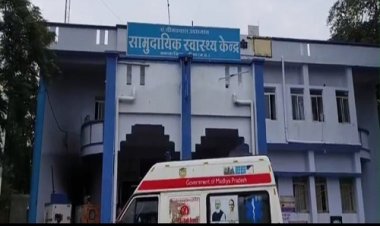 BIG NEWS: मनासा-रामपुरा रोड़ पर भीषण सड़क हादसा, रात के अंधेरे में पलटा ट्रक, एक की मौके पर मौत, तो 12 से ज्यादा घायल, इतनों को किया रैफर, कैसे हुई घटना...! पढ़े मनीष जोलान्यां की खबर