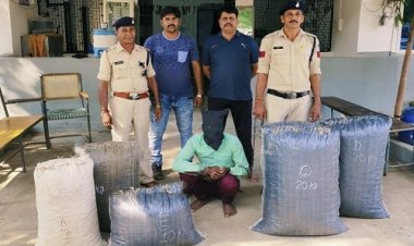 BIG NEWS: भावगढ़ पुलिस को मिली स्मगलिंग की सूचना, तो यहां की नाकाबंदी, फिर ट्रैक्टर को घेरा, और जप्त की मादक पदार्थ की खैप, मौके से आरोपी भी चढ़ा हत्थे, पढ़े ये खबर