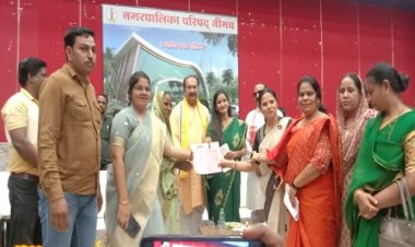 NEWS: भव्य लोकार्पण व भूमिपूजन कार्यक्रम, नीमच शहर को मिली करोड़ों के विकास कार्यों की सौगात, जिला पंचायत अध्यक्ष, विधायक व नपाध्यक्ष की उपस्थिति में हुआ आयोजन, पढ़े खबर