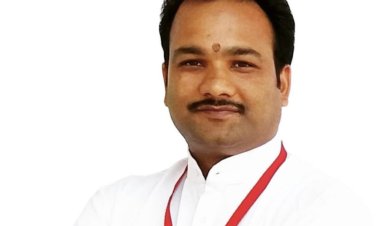 MP ELACATION : कांग्रेस से टिकट नहीं मिला, तो तरुण बाहेती का बदला मूड, विचार-विमर्श के बाद देंगे इनका साथ, जिताने का भी लिया संकल्प, पढ़े ये खबर