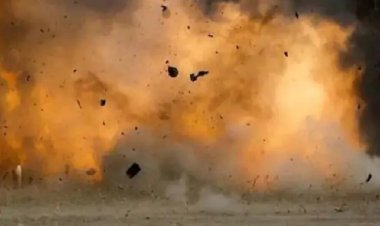 BIG BREAKING : दीपावली की खुशियां मातम में तब्दील, पटाखे की फैक्ट्री में ब्लास्ट, मालिक के उड़े चीथड़े, तो  इतने लोगों की मौत, मच गया हड़कंप, मामला MP के इस जिले का, पढ़े खबर