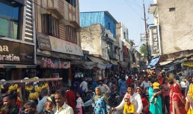 NEWS : दीपावली का त्यौहार, और मंदसौर पुलिस अलर्ट, बाजारों में बढ़ती भीड़, अब इतनी बजे तक होगी वाहन की एंट्री, इन नियमों का भी करना होगा पालन, कहां-क्या व्यवस्था, पढ़े ये खबर