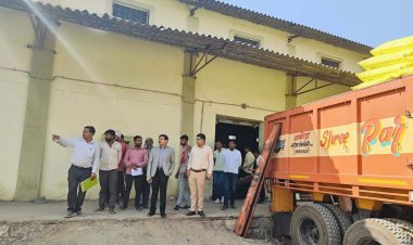 BIG NEWS : नीमच कलेक्टर पहुंचे मनासा,किया पोस्टल बेलट स्ट्रांग रूम व खाद आपूर्ति केंद्र का निरीक्षण,ये अधिकारी भी रहे मौजूद,पढ़े ये खबर