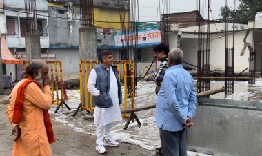 NEWS : महामाया भादवामाता पहुंचे समाज सेवी अशोक अरोरा, और लिया इन कार्यो का जायज़ा, इंजनियरो से चर्चा कर जल्द निर्माण के  दिए  दिशा-निर्देश, पढ़े खबर