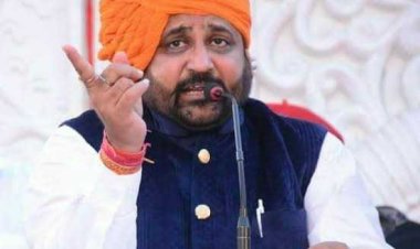 BIG NEWS : करणी सेना के अध्यक्ष की दिन दहाड़े हत्या, घर में घुसे मार दी गोली, हुई मोके पर मौत, मामला राजस्थान के इस जिले से जुड़ा, पढ़े खबर