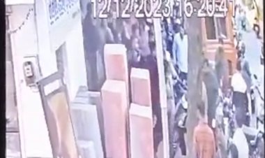 BIG NEWS: पूर्व नीमच नगर पालिका अध्यक्ष और ज्वेलरी संचालक के बीच विवाद, मामला दीवार तोड़ने का, हुई यूं मारपीट, कैंट थामे पहुंचा मामला, पढ़े खबर